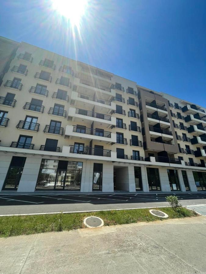 Ferienwohnung Ad Luxury Podgorica Exterior foto
